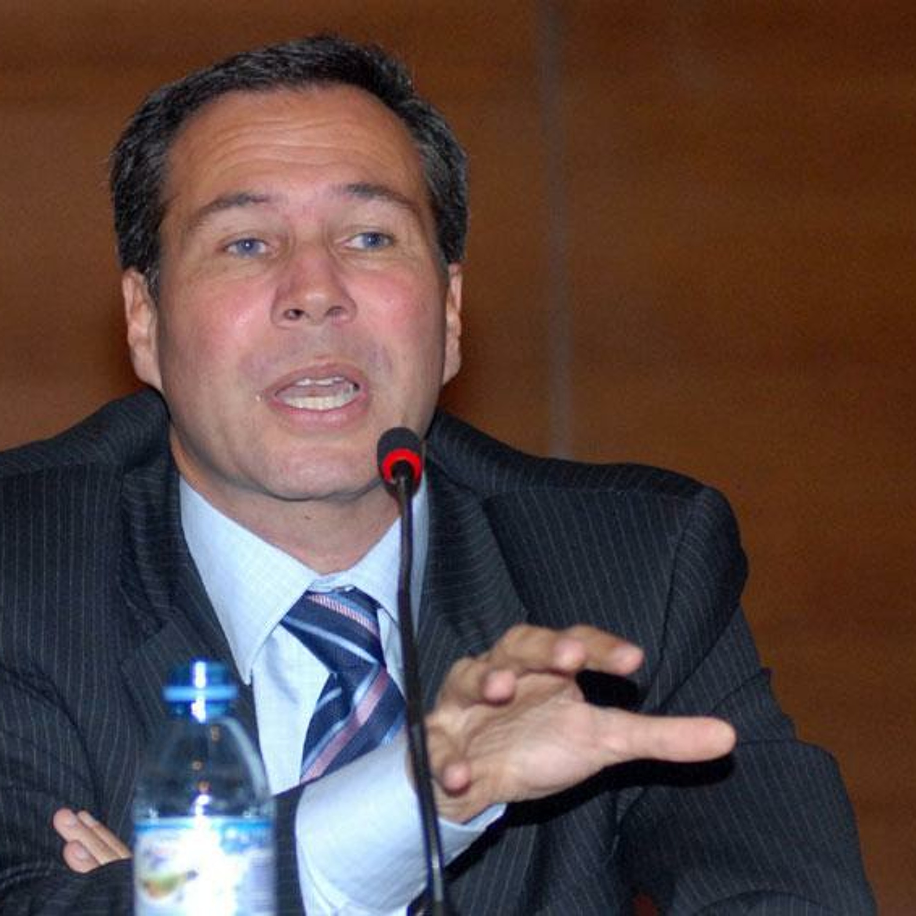 The Mysterious Death of Alberto Nisman & Celebrating Carnival in Brazil (Lp2132015) episode artwork