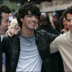 Jonas Brothers - BuRnIn UP