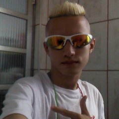 Sorriso Maroto Em suas mãos