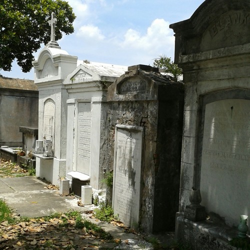 Unique remixes Fall Out Boys smash hit "Centuries" and calls it "Legendary"