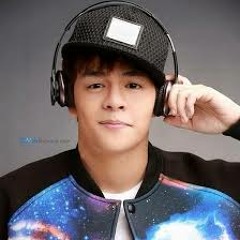 'Wiki Me' Julian Trono