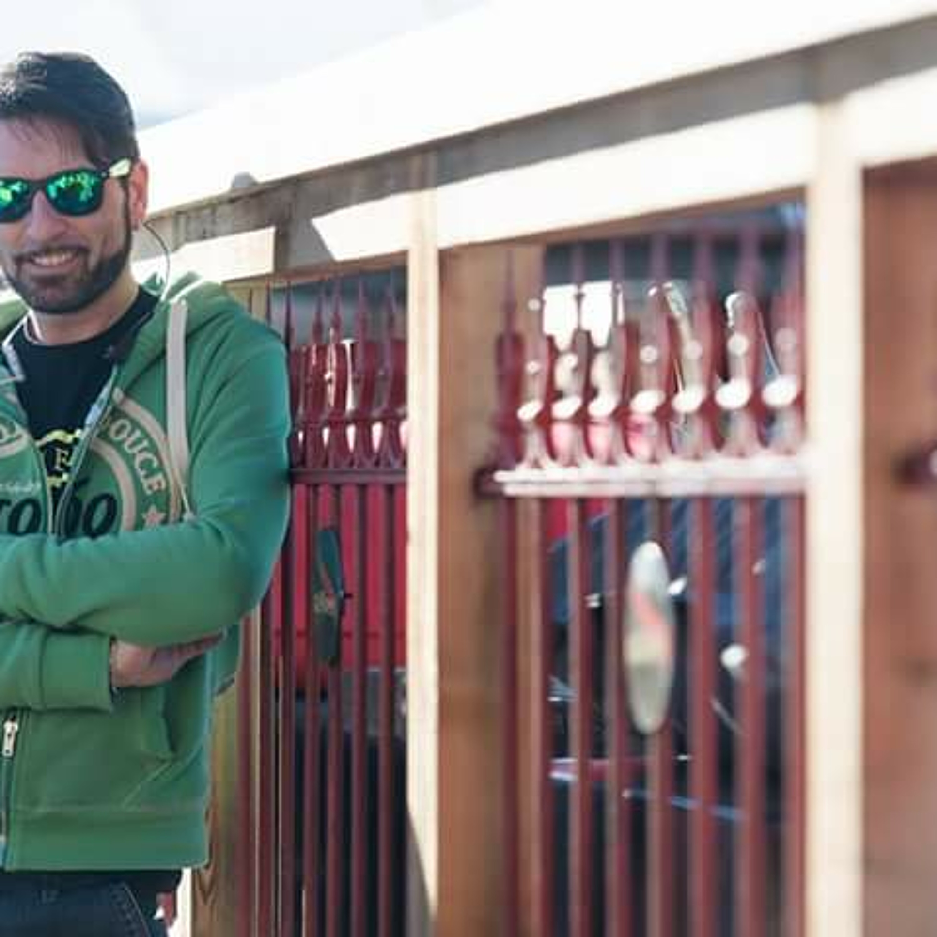 Interview de Franck - Manager de la Folie Douce à St-Gervais - Megève episode artwork