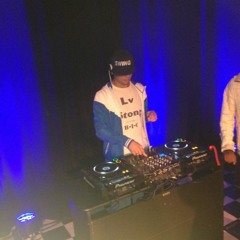 OKay!!! Lets Run Da Trap