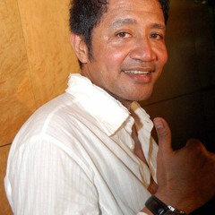 Andre Hehanussa - Karena Kutahu Engkau Begitu (Unplugged) at Home