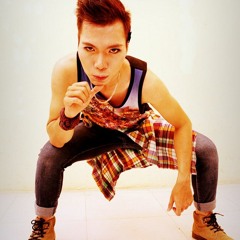 V3 15 02 07H40 GIAI DIEU SONG MAI VOI TUOI THO