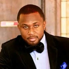 Shola Iyiola - Nobody Greater