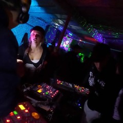 TekkeT & Maniak - Live @ System JeWeetWel Zandvliet