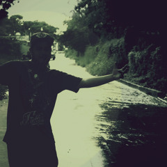 4. - Oscurece - QuestloveBeat.mp3