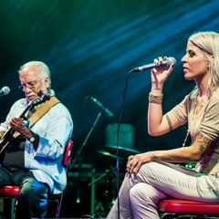 Guardada Em Mim - Roberto Menescal e Andrea Amorim