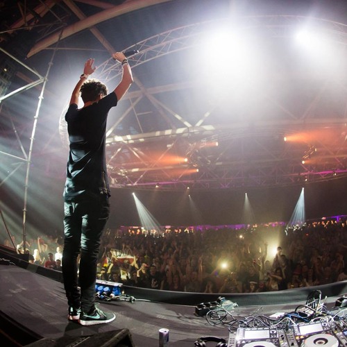 David Gravell - A State Of Trance 700 (Utrecht)