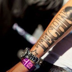 Mike - Nachtdenklich.