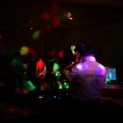 DANCE