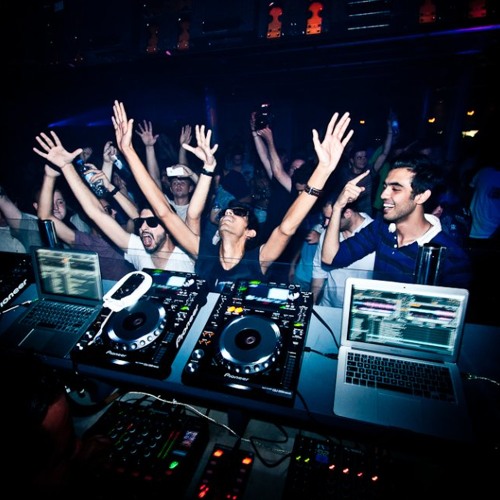 Deep Feeling Tech Experience (track 40)