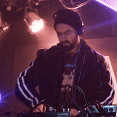 Live at 5D Megashroom