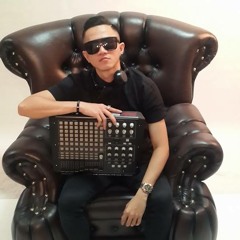 Utopia Vs Re5 Yoga - Billy Desanta (Remix)