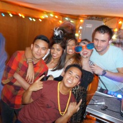 Makeitwet - Vs - Moveyourbody