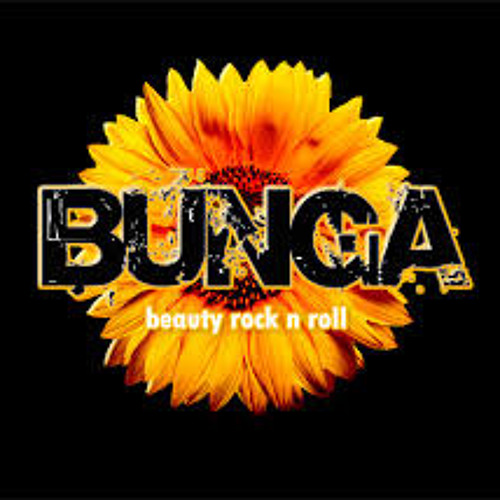Kasih Jangan Kau Pergi By Bunga Band For Niken Wmv Youtube