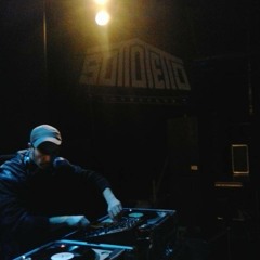 TRBLMKRS