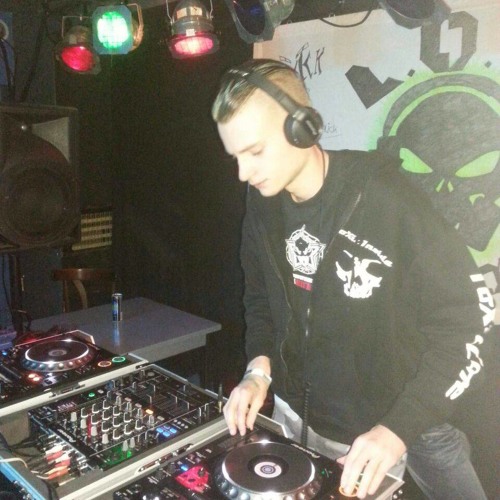 ToXic Inside @ LOS Gaan Met The Demon Dwarf (14 - 02 - 2015)