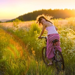 Estee LOUDER (BOOSTED TV SPOT)