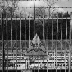 Exploring an Electricity Transformer Station in Villa Borghese [Binaural]