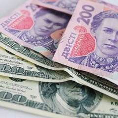 У знеціненні гривні буковинці звинувачують владу