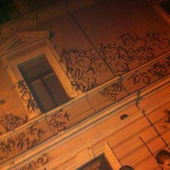 FREE KRE (Mike B. X Marthy Comforter)