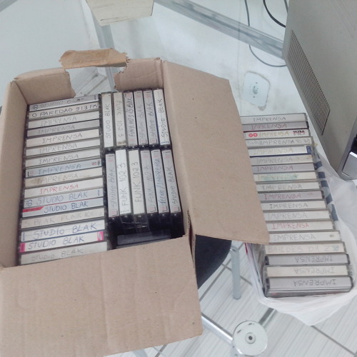 CASH BOX O SOM ACIMA DO NORMAL - 102,1 IMPRENSA FM - 1997 (BY RELÍQUIAS S.A)