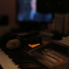 sound | و يبقى السؤال