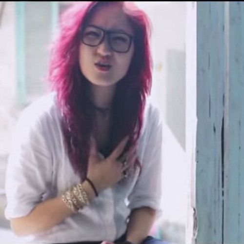 Mashup5: ConMuaNgangQua LangThamMotTinhYeu SetFireToTheRain LangTham - Vicky Nhung
