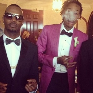 Juicy J feat. Wiz Khalifa & R. City - For Everybody