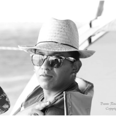 Carlos Thunder - Wine Febrero 2015