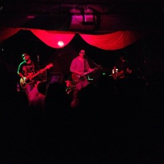 Swamp Song + Hello + Roll With It (ao vivo)