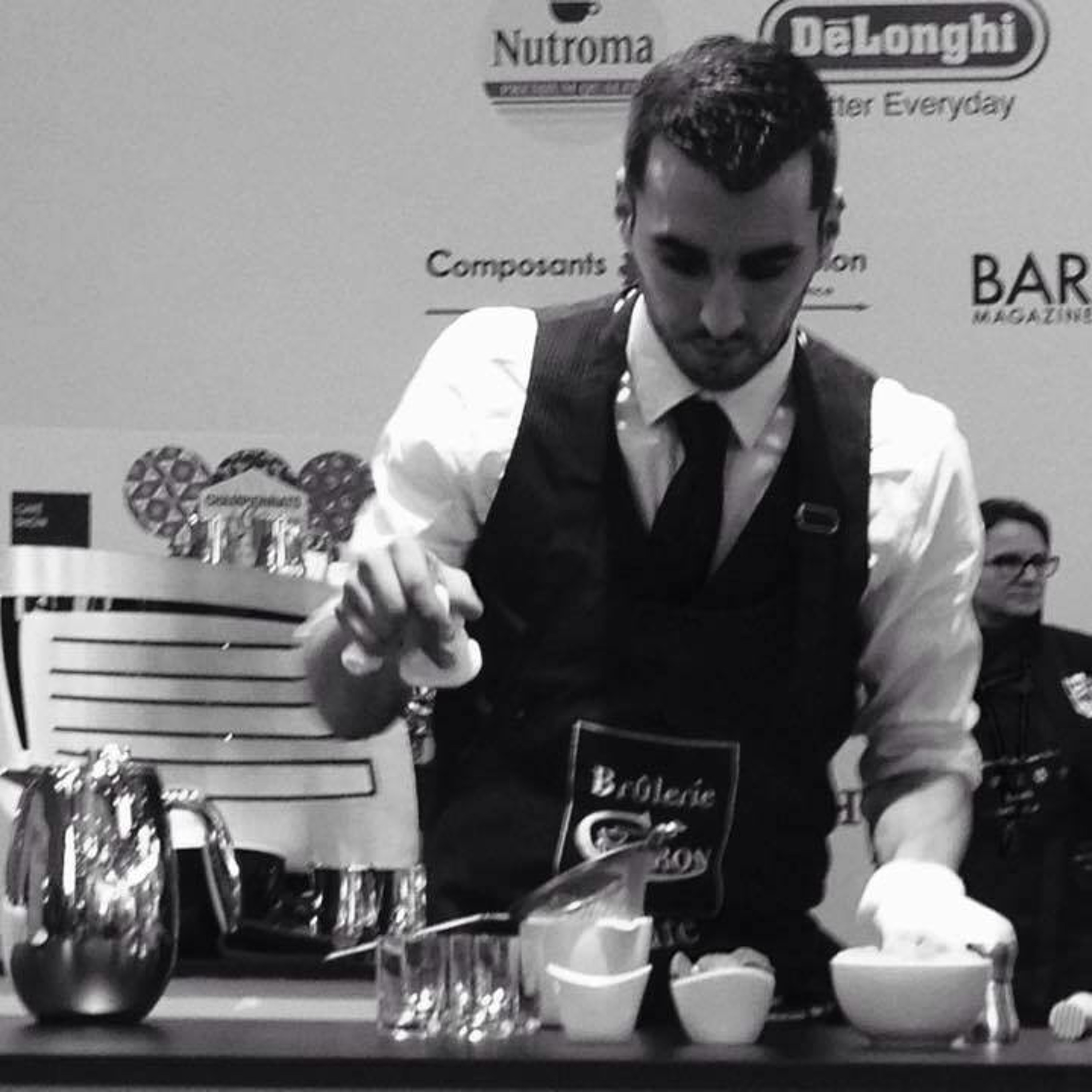 Interview de MIchael Le Bars - Barista dans la Boutique Caron episode artwork