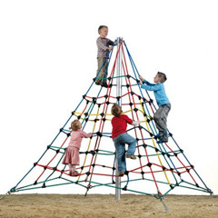 Pyramidi