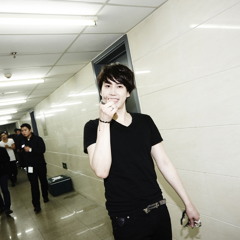 Kyuhyun - 내가 너의 곁에 잠시 살았다는 걸 (That I was once by your side)
