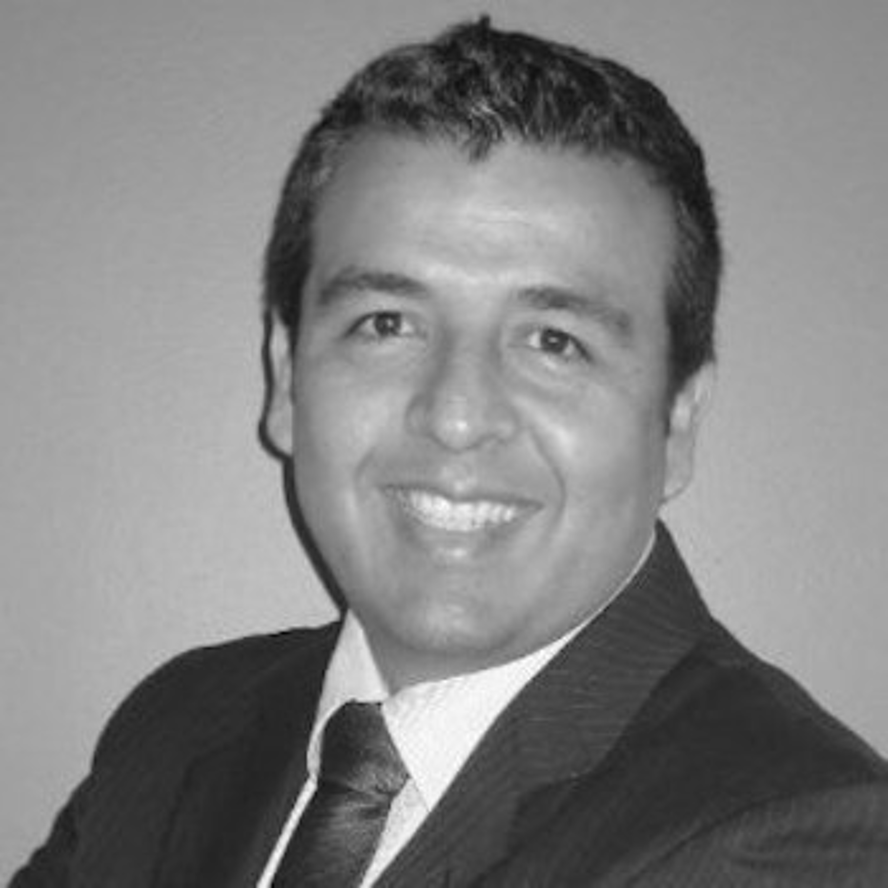 103: Helping Canadian Patients Receive Quality Healthcare in Latin America with Pablo Castillo episode artwork