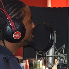 Master Fretz Ft. Andrea Botwin - Caught Of Guard