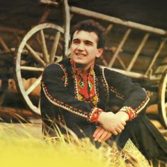 Назарій Яремчук - Батько і мати