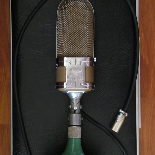 Ribbon Microphone Oktava ML-15 acoustic guitar