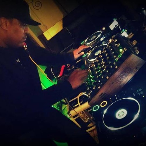 The Groove Temple 88.7fm w/Steve Maxwell 030715