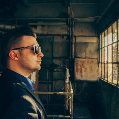 Makro feat B side Vecchio & Nuovo