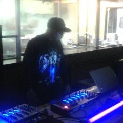 luciano DJ TURN UP(2).mp3