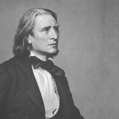 Franz Liszt - La Campanella, Andres R. Larin, Piano.