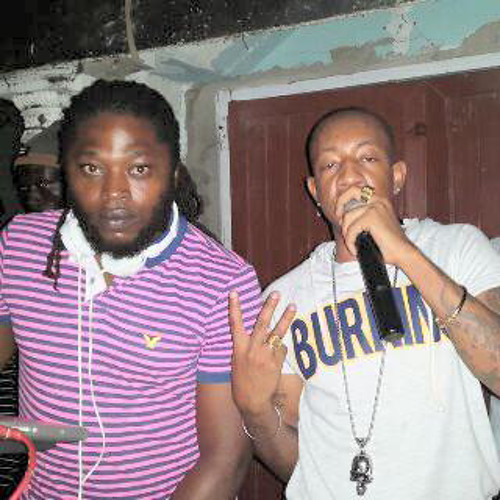 SLINGERZ FAMILY JUGGLING LIVE IN BENT STREET FEB 2015