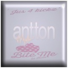 "Jus 4 Kickz" 'BITE ME' de IBIZA