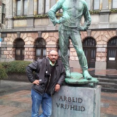 محمد الامين الحب والظروف om قلنا ماممكن تسافر (احمد صديق