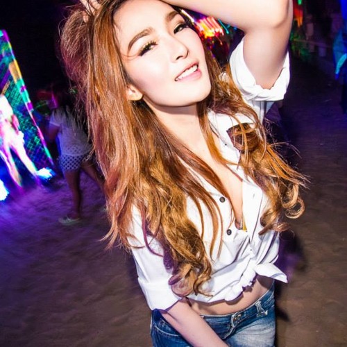 Zest Remix - Tout Le Monde (Criswell Remix)( DANCE MIX ) [ Test CF LOOP 3CHA 130 003 ]