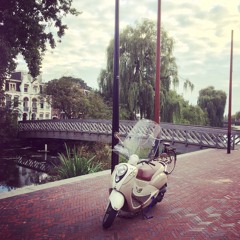 ^Club Des Belugas - Wigwag