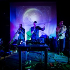 Rizumik Trio 2 tracks